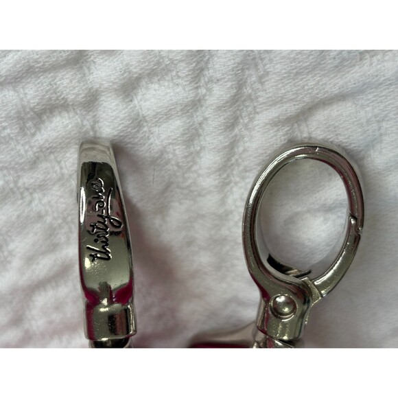 ThirtyOne Signature Duffle Lrge Gym Sports Bag w/Strap Zippered Shoe Pocket Pink - Picture 13 of 16